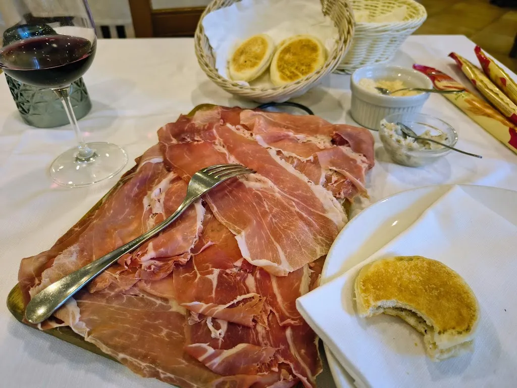 Ristorante La Spiaggetta_Savignano sul Panaro_slider_image_3