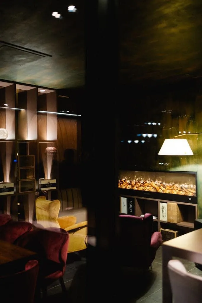 RIVI Ristorante Lounge Bar restaurant in Rivisondoli