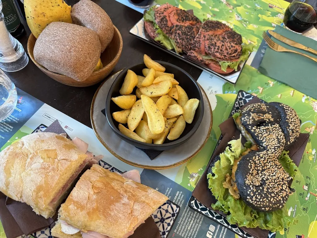 JX_Le Dolci Terre_Serravalle_review