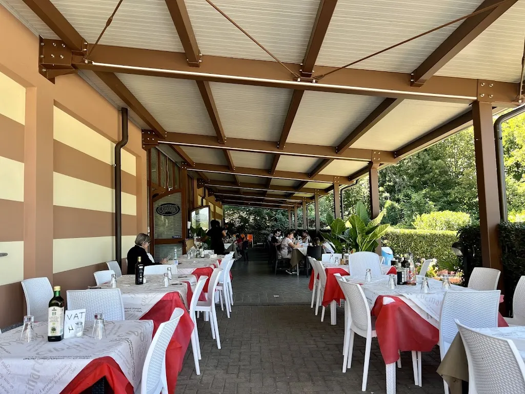 Il Baracchino restaurant in Serravalle