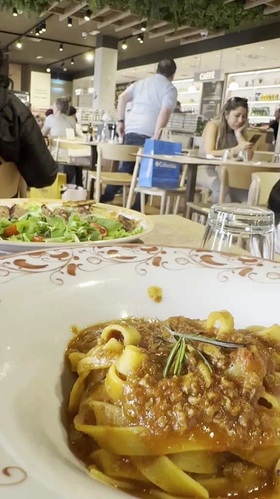 Eataly_Serravalle_slider_image_2