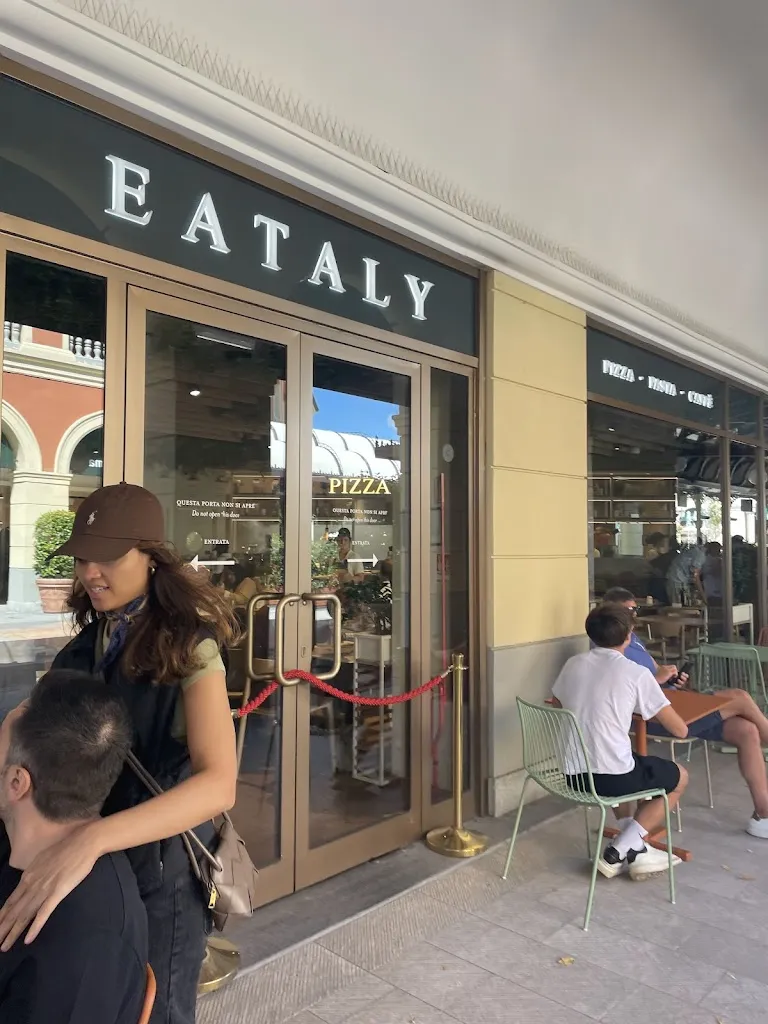 Eataly_Serravalle_slider_image_3