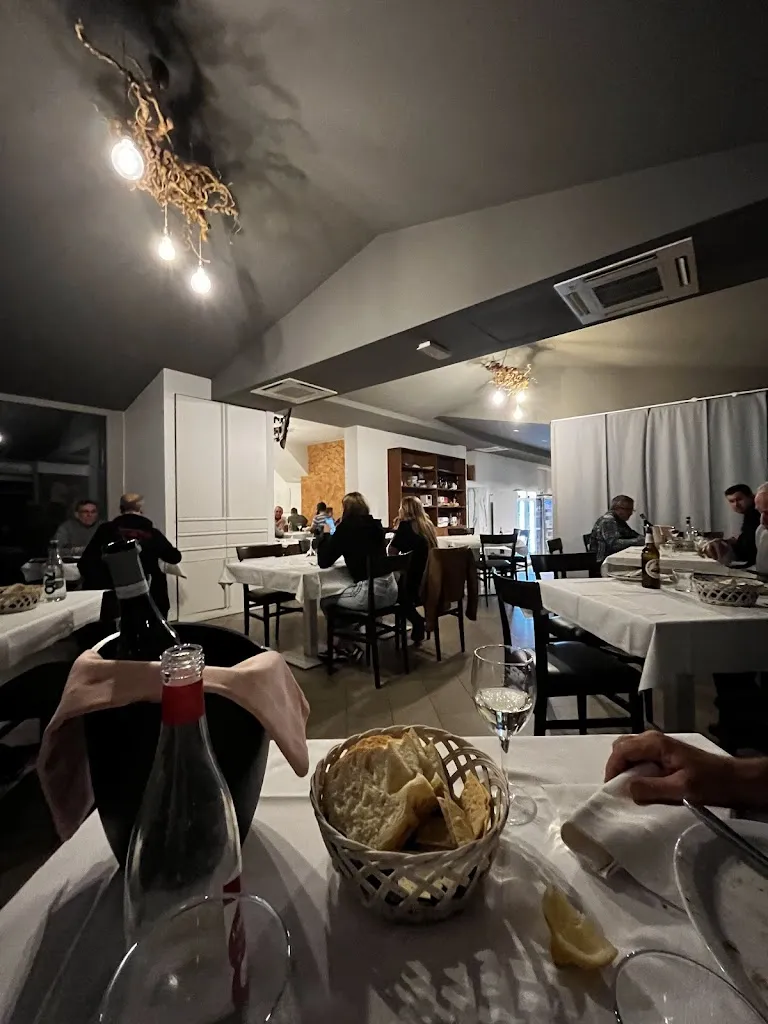 Piero Pracchi_Artigiano_Sesto Imolese_reseña