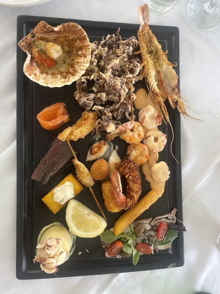 Dennis Johansson_Artigiano_Sesto Imolese_reseña