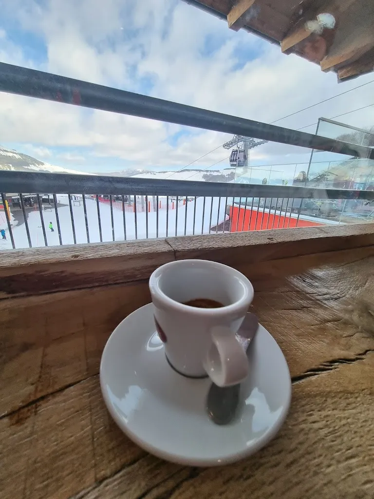 Giuseppe Avena_Montepratello Ski Grill_Rivisondoli_review