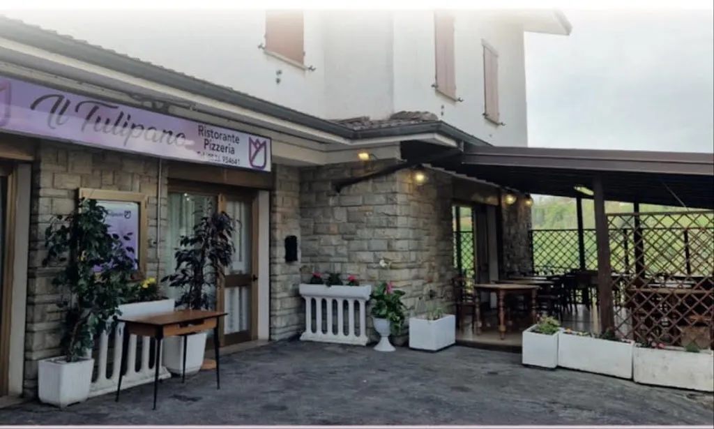 Ristorante Pizzeria IL Tulipano_Serramazzoni_slider_image_1