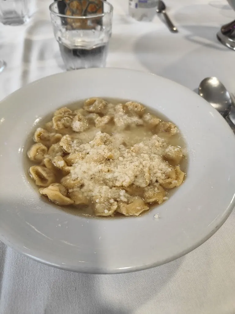 Bar Ristorante Pie' dei Monti_Serramazzoni_slider_image_3