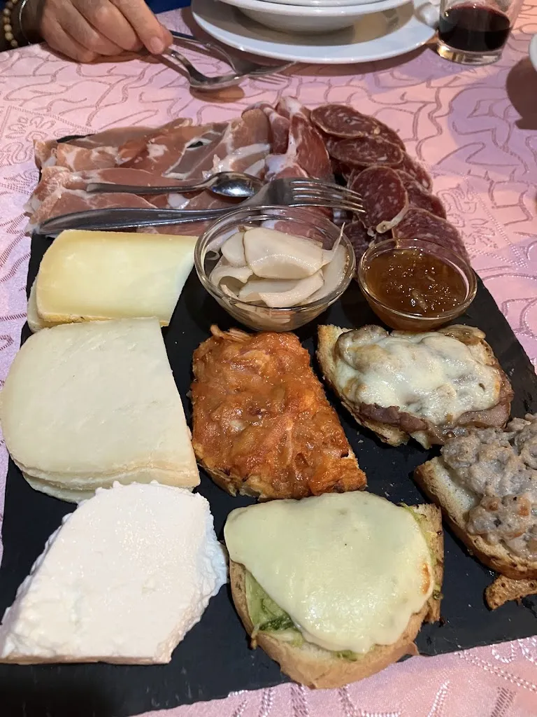 Roberta Ranalli_Farmhouse La Rocca_Sogliano al Rubicone_review