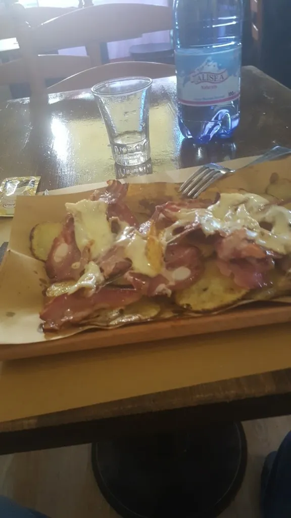 Terry Ybarra_Il Postaccio_Avezzano_review