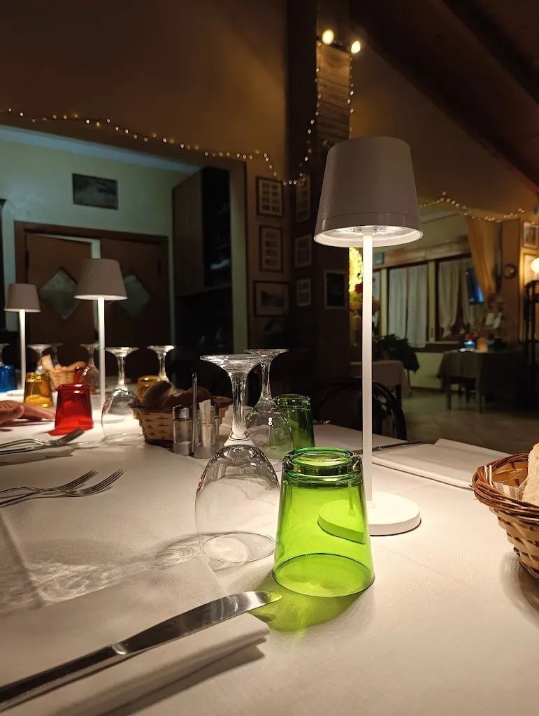 Simona Squatrito_Trattoria Alba di Giovanelli - Specchio_Solignano_review