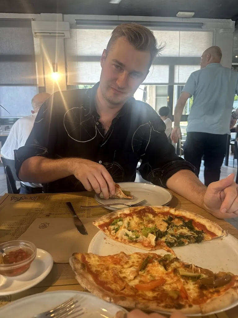 Laura Fridrihsone_Pizzeria Desideria 2.0_Solignano_review