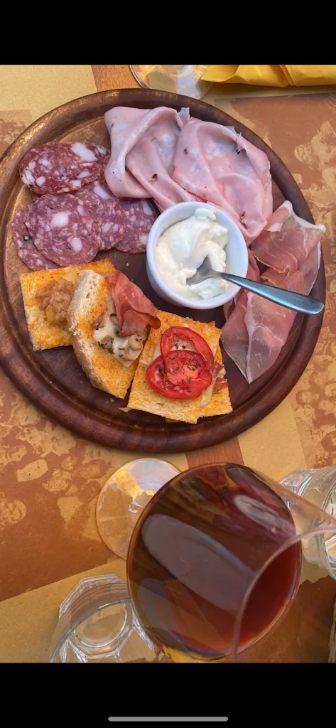 Rosario Jonathan Cataneo_Sottomarino Giallo_Savignano sul Rubicone_review