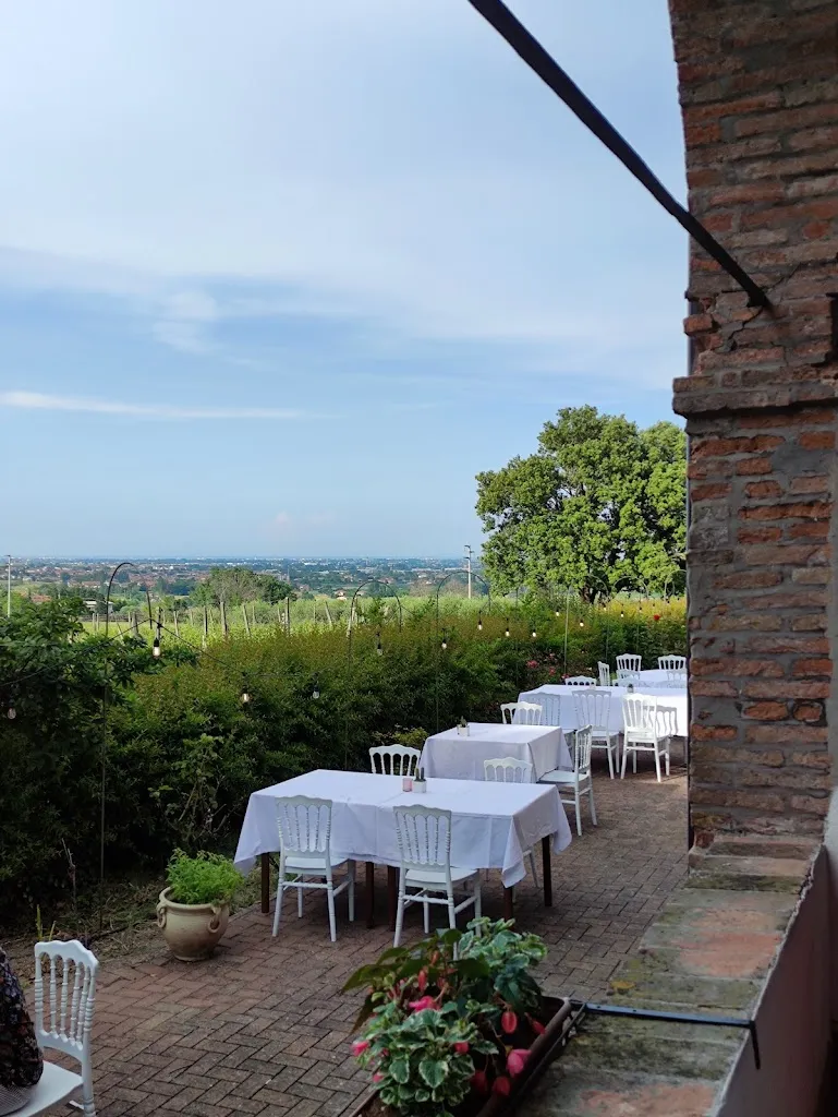 Castello di Ribano_Savignano sul Rubicone_slider_image_3