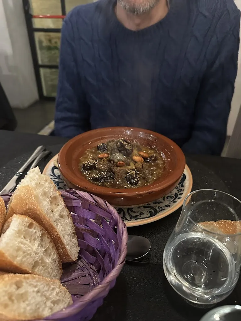 Gioia Eleonora Ricci_Al Fassia Lounge bar & maroccan restaurant_Savignano sul Rubicone_review