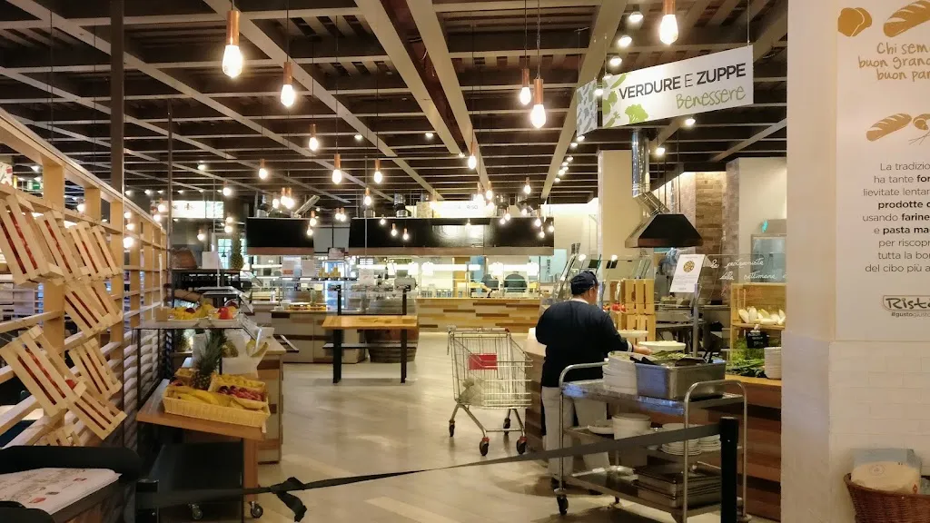 Lukáš Viktora_Ristò - Savignano_Savignano sul Rubicone_review