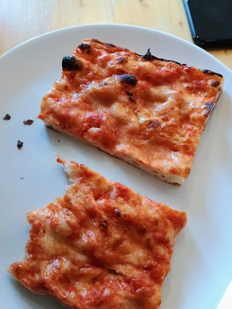 Davide Tentoni_Benny pizza_Savignano sul Rubicone_review