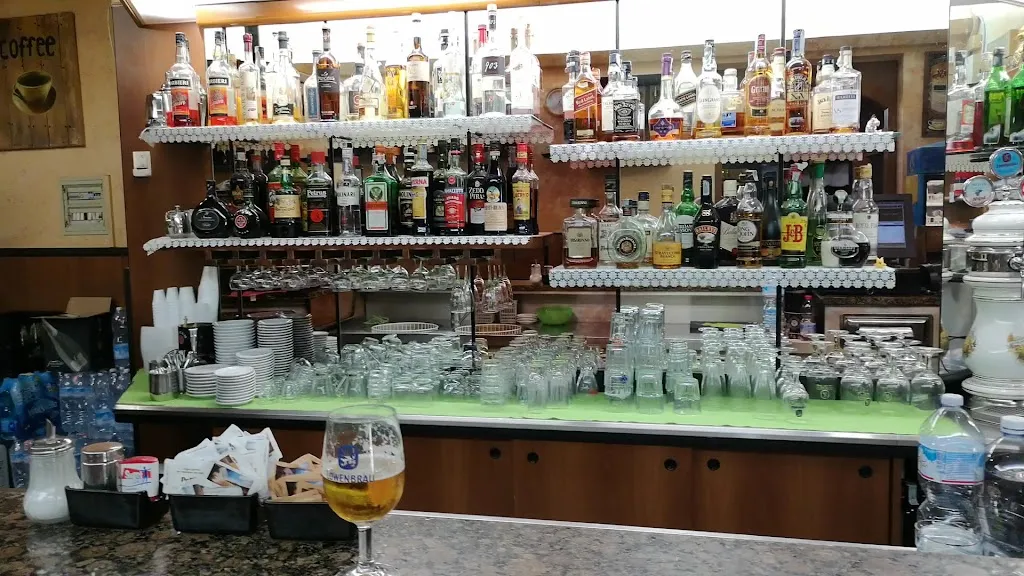 BAR CACCIATORI Di CHEN restaurant in Solignano Nuovo