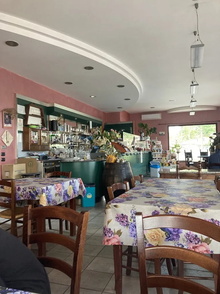 Bar Trattoria La Fiorente restaurant in Soragna