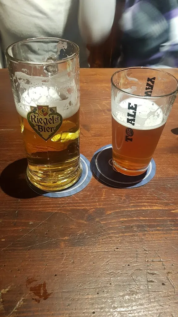 Graziano Zucchi_Oliver Twist Pub_Soragna_review