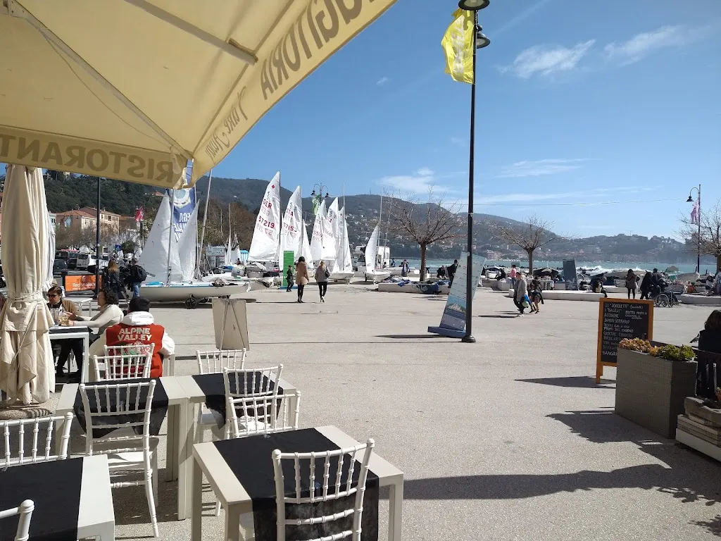 Ristorante street food san terenzo restaurant in Terenzo