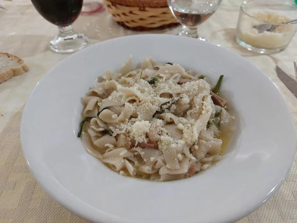 Emanuele Corsetti_Agriturismo Colle Pennacchio_Roccavivi_review