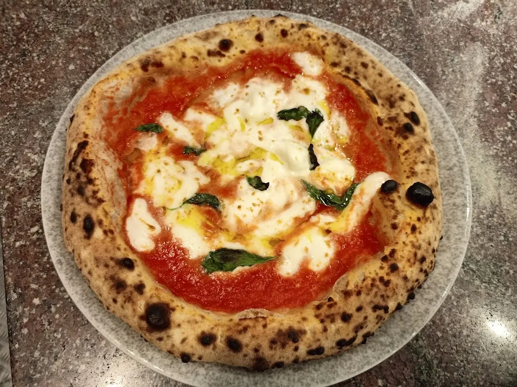 Ristorante Pizzeria La Toscanella_Toscanella_slider_image_3