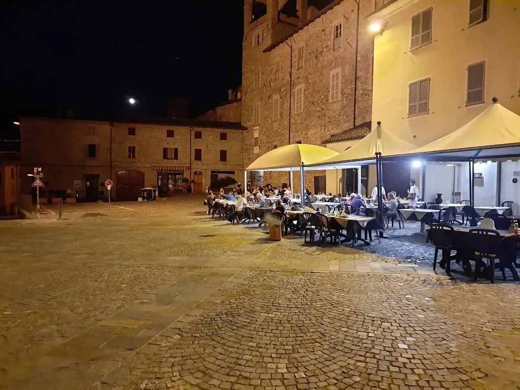 Martina Zannetti_Ristorante Pizzeria Minerva_Travo_recensione