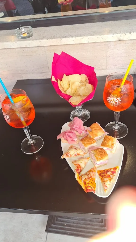 Roberta Mattioli_Caffè Atelier Di Hu Ying Ying_Varano De' Melegari_review