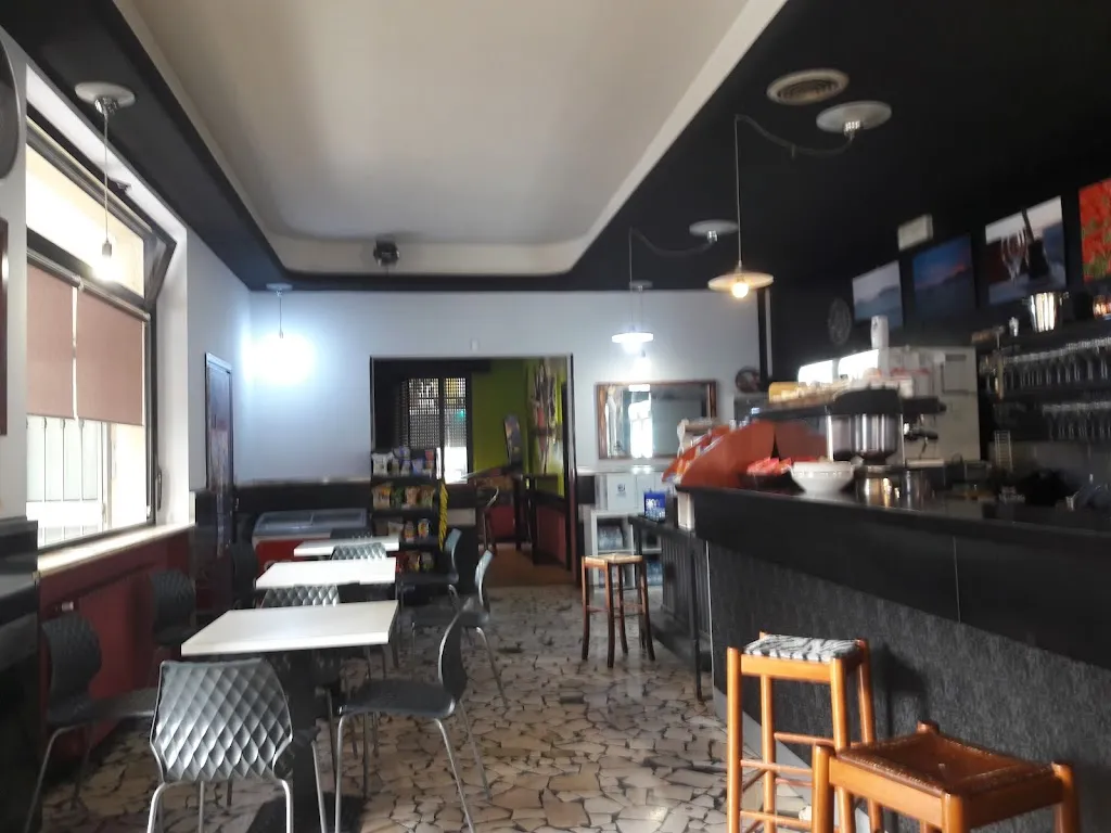 Caffè Atelier Di Hu Ying Ying restaurant in Varano De' Melegari