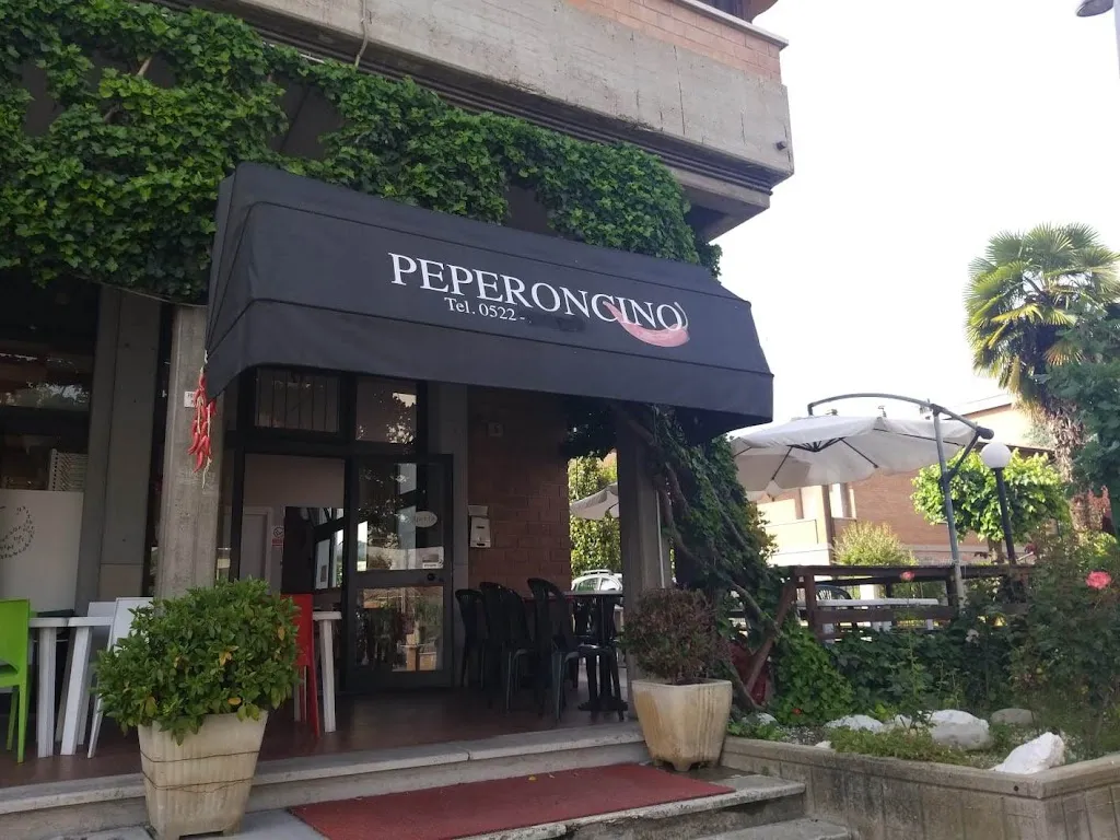 Peperoncino restaurant in Veggia-Villalunga