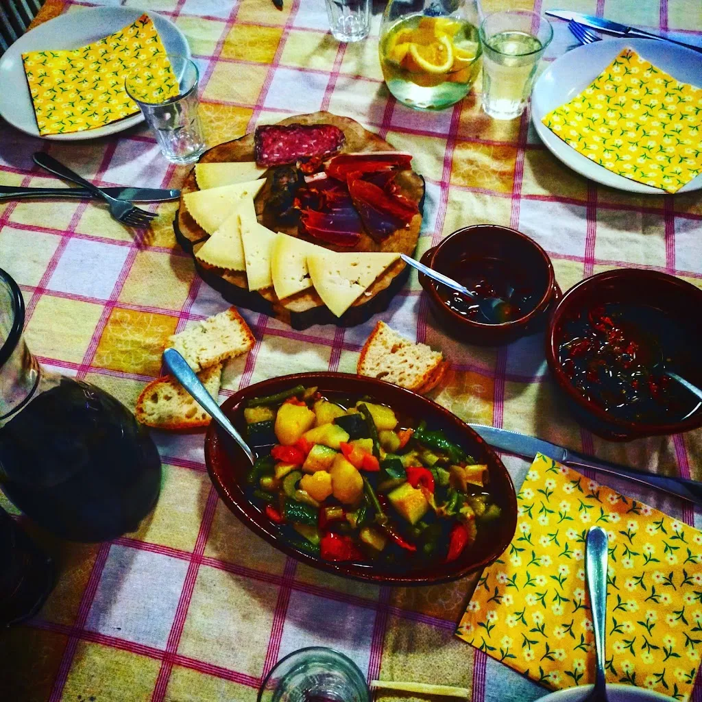 Home Restaurant Confraternita del Cif e ciaf_Rosciano_slider_image_2