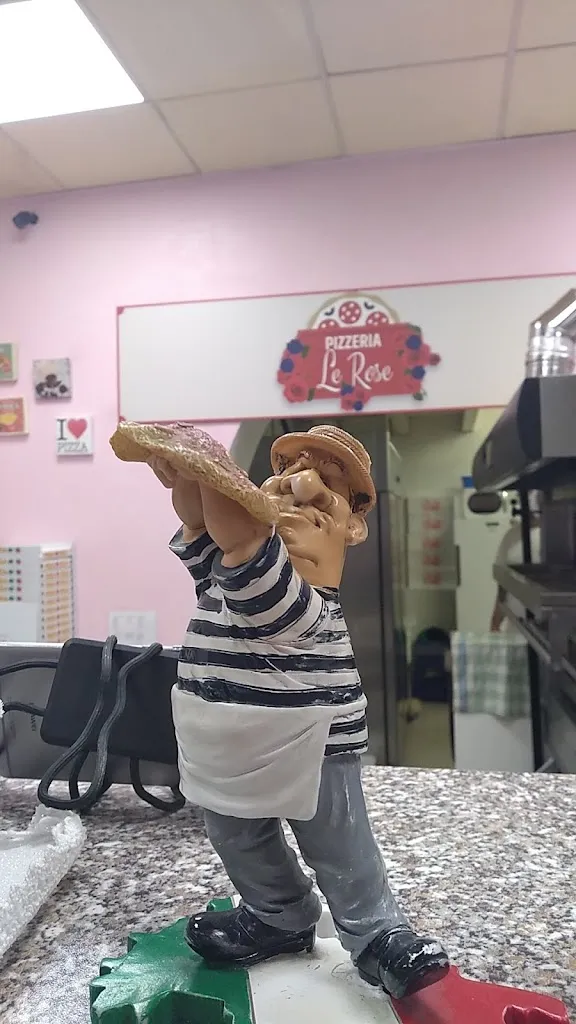 Pizzeria Le Rose restaurant in Traversetolo