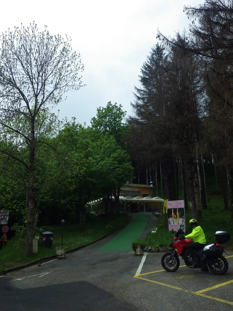 Giancarlo Gattelli_Rifugio Lo Scoiattolo_Verghereto_review