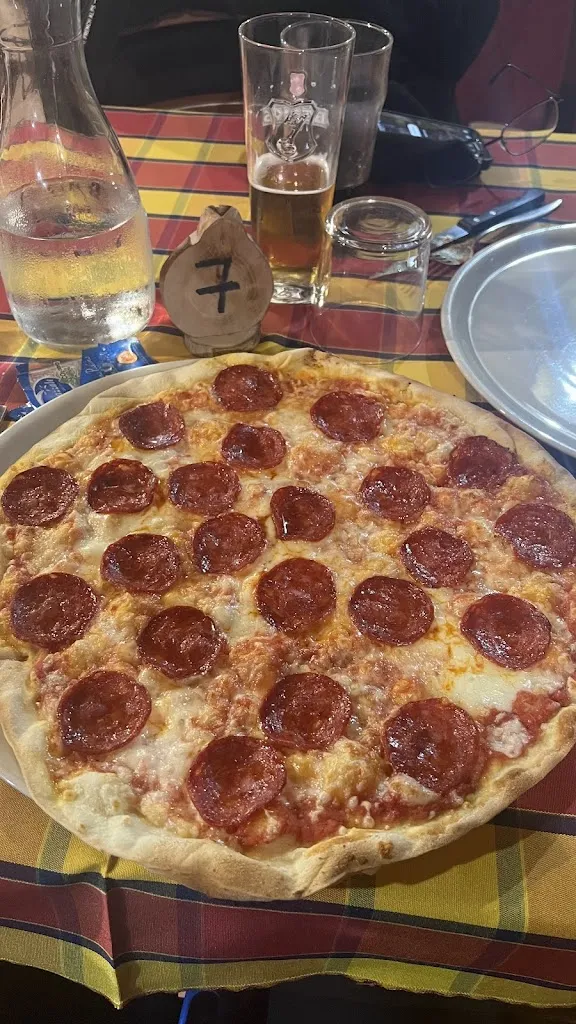 Caribbean Nails_Ristorante Sorgente del Tevere_Verghereto_review