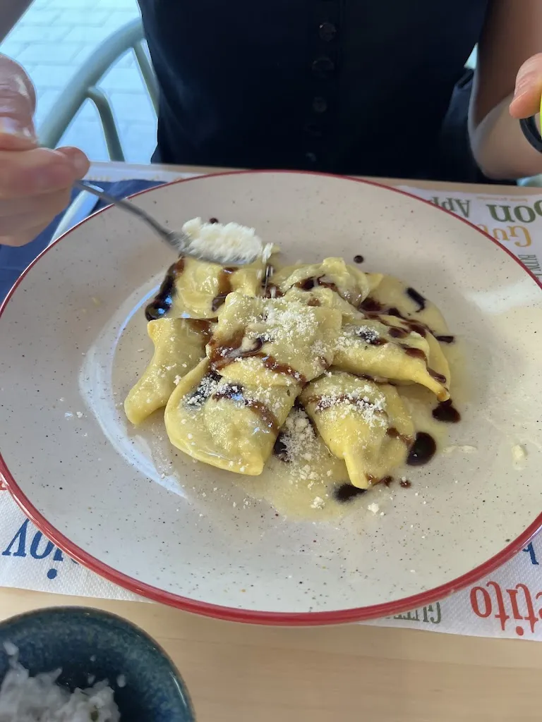 Andrea927_La nonna in cariola_Vergato_review