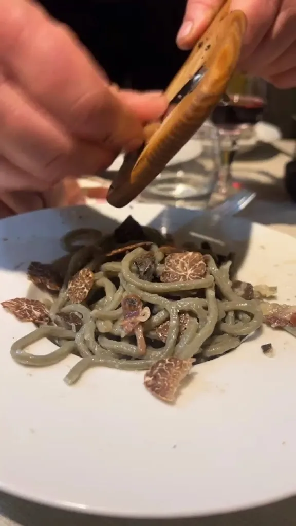 Bologna Tartufunghi_Vergato_slider_image_2