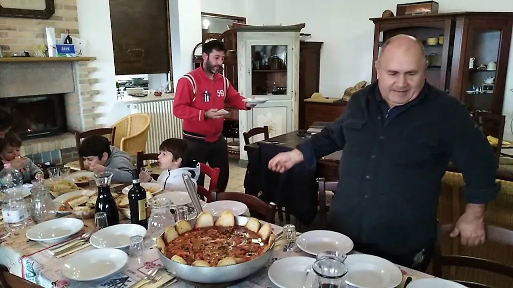 CASALE DEL SOLE_Rosciano_slider_image_1