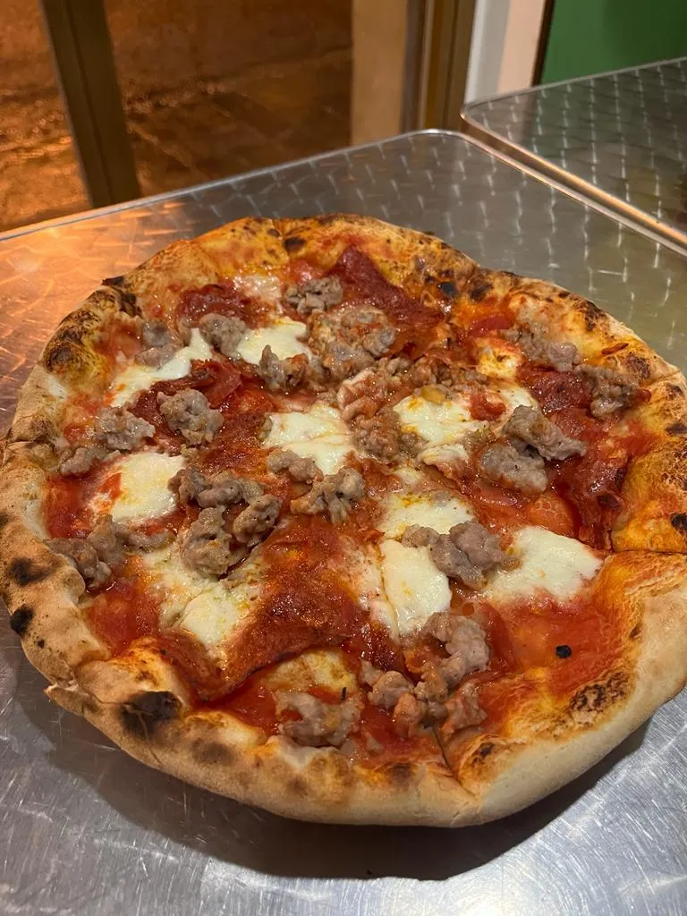 Pizzeria D'Asporto Santa Lucia restaurant in Vergato