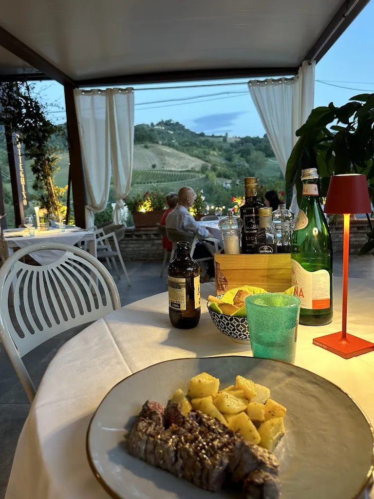 Trattoria Botteghino_Vernasca_slider_image_3