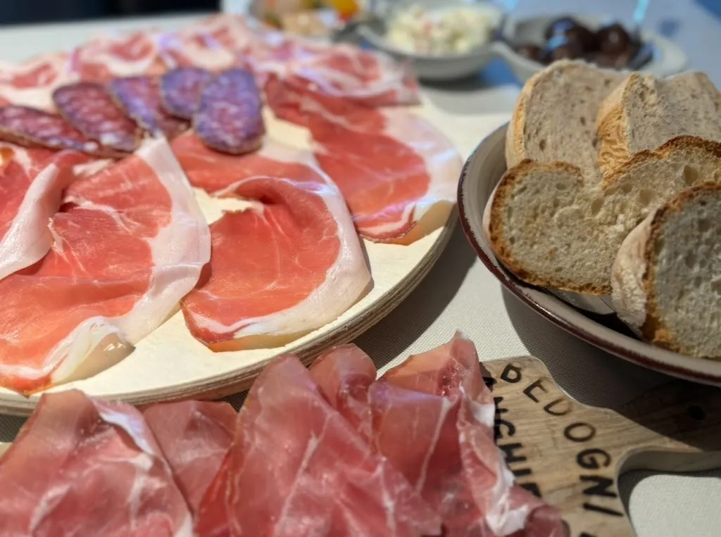 Trattoria Trinità_Vernasca_slider_image_2