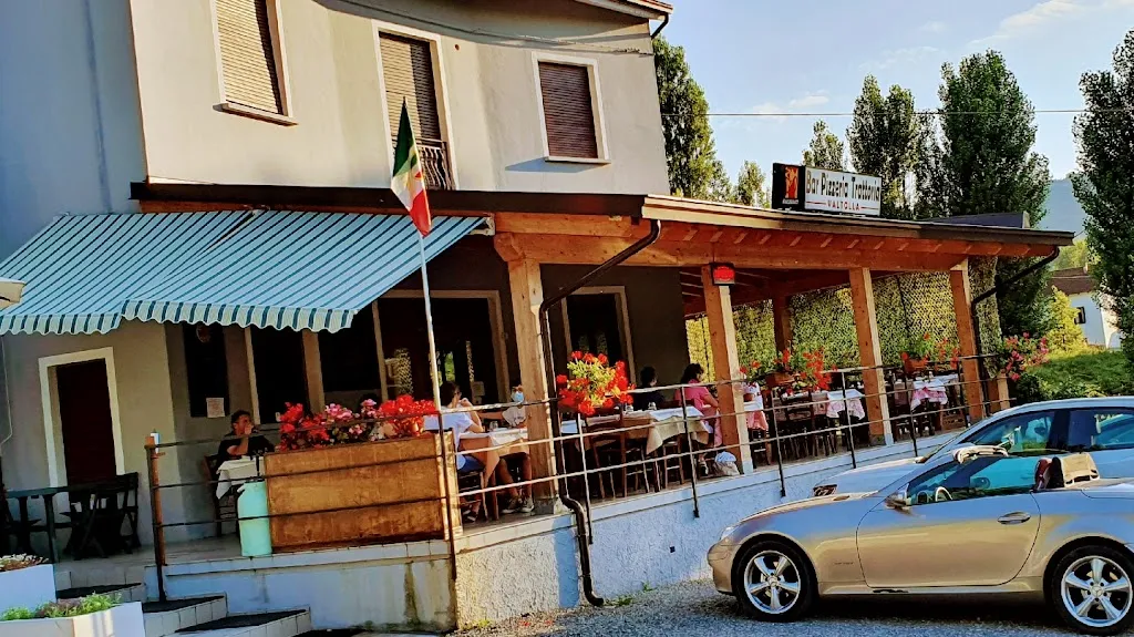 Ristorante Pizzeria Valtolla da Silvano_Vernasca_slider_image_3
