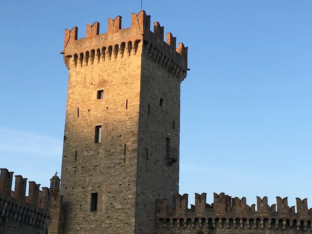 張三_Bollicine & Tortafritta_Vernasca_review