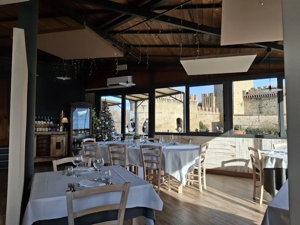 Bollicine & Tortafritta_Vernasca_slider_image_1