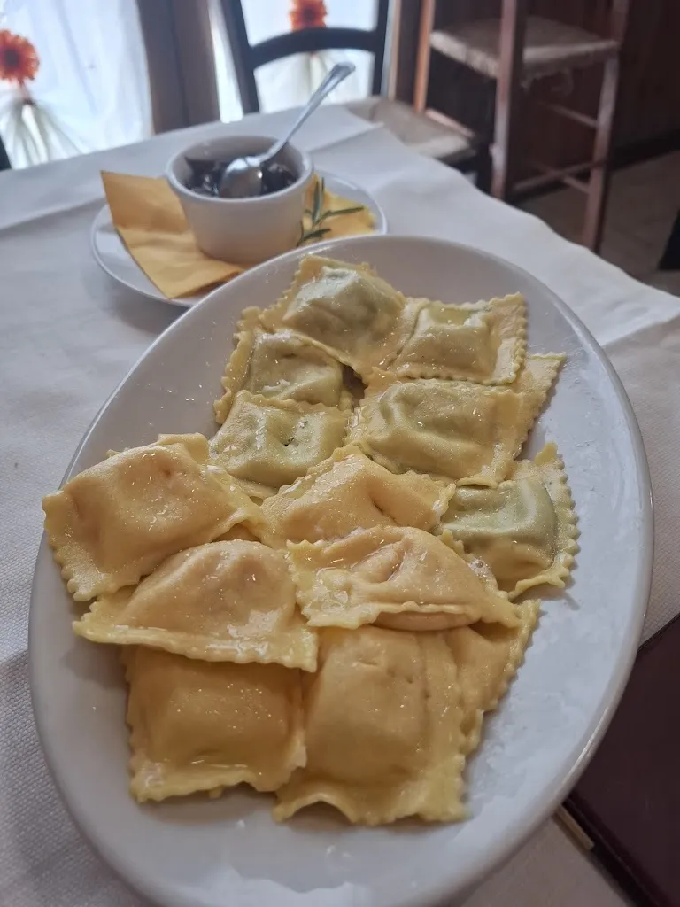 Trattoria Serena di Borghi Quinto_Vetto_slider_image_2