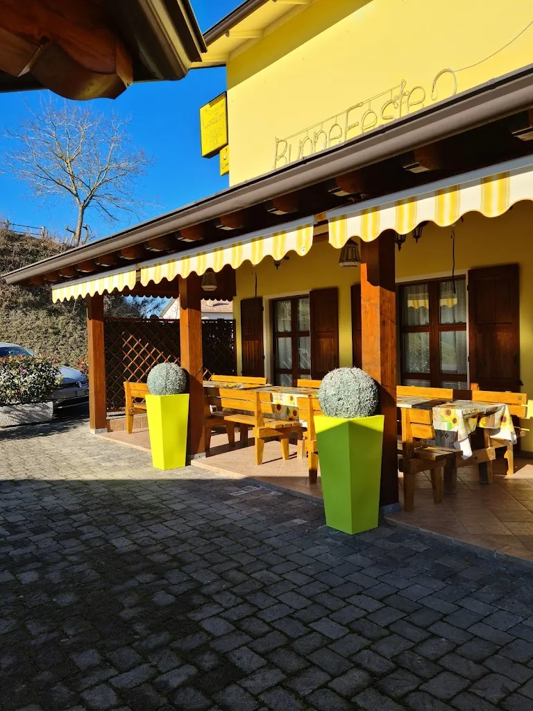 Locanda del Castellaro_Vetto_slider_image_3