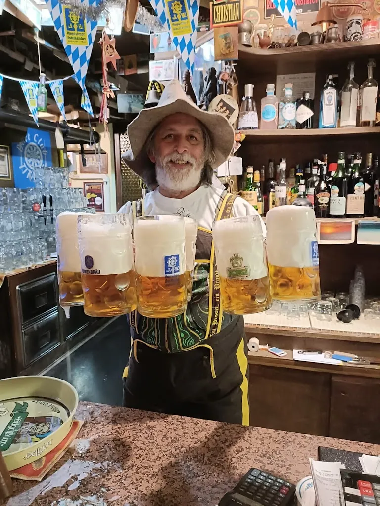 Cristallo Pub Griglieria Hamburgheria restaurant in Vigarano Mainarda