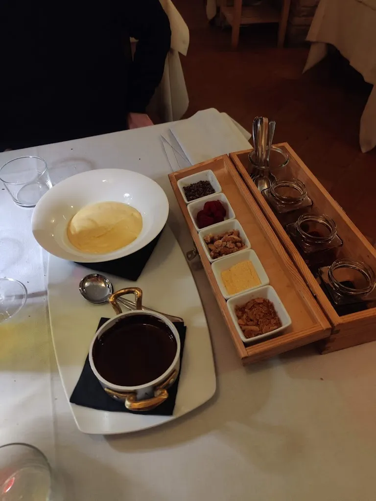 Corina Pickering_Al Mastin Vecchio_Verucchio_review