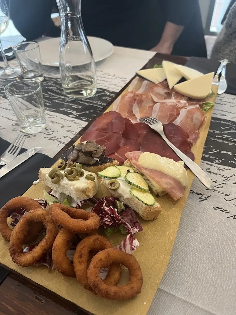 Achille Marzocchi_Taverna Di Purett ristorante crostineria_Verucchio_review