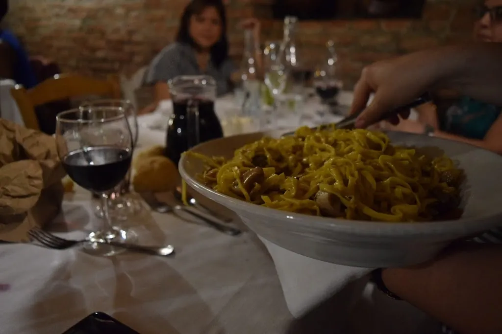 John Vasquez_La Favorita_Vigolzone_review