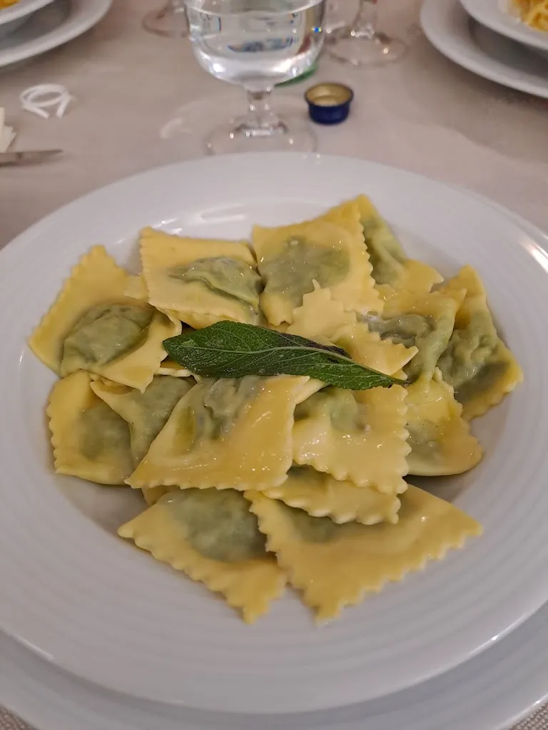 Ristorante La Pioppa_Villa Minozzo_slider_image_3